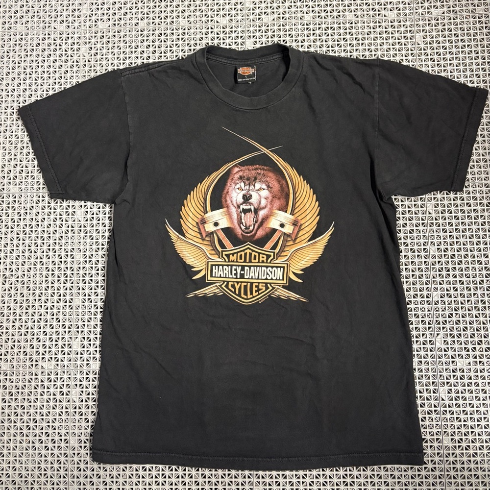 VTG 2002 Harley-Davidson Black and Gold Wolf Emblem T-Shirt Made in USA